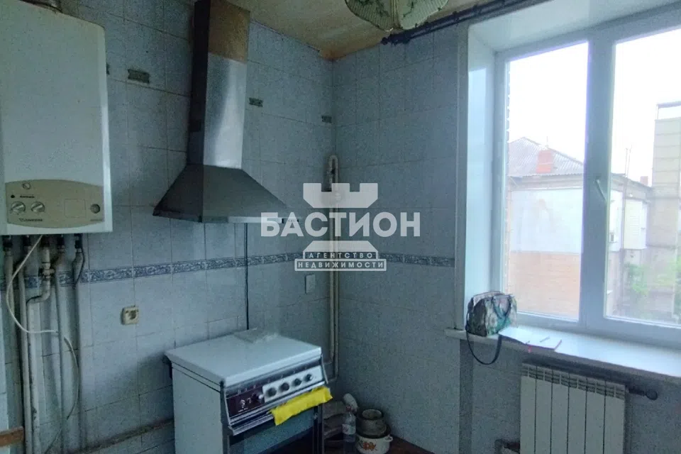 Продаётся 3-комнатная квартира, 77 м²