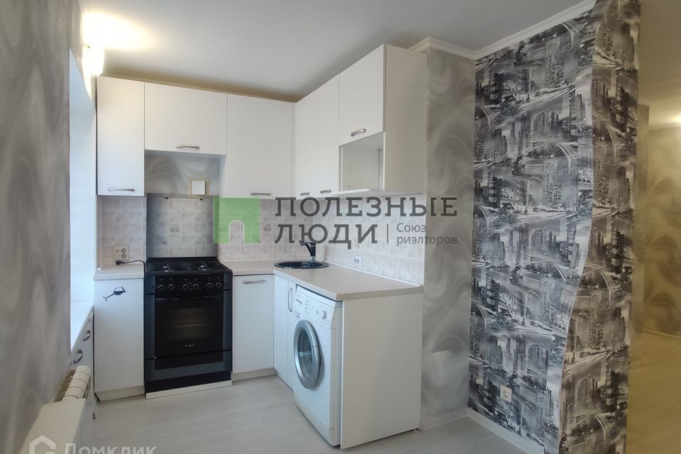 Продаётся 3-комнатная квартира, 57.8 м²