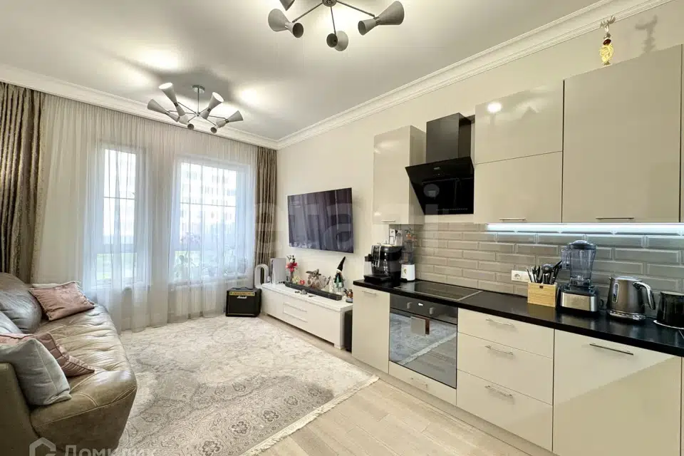 Продаётся 3-комнатная квартира, 73.8 м²