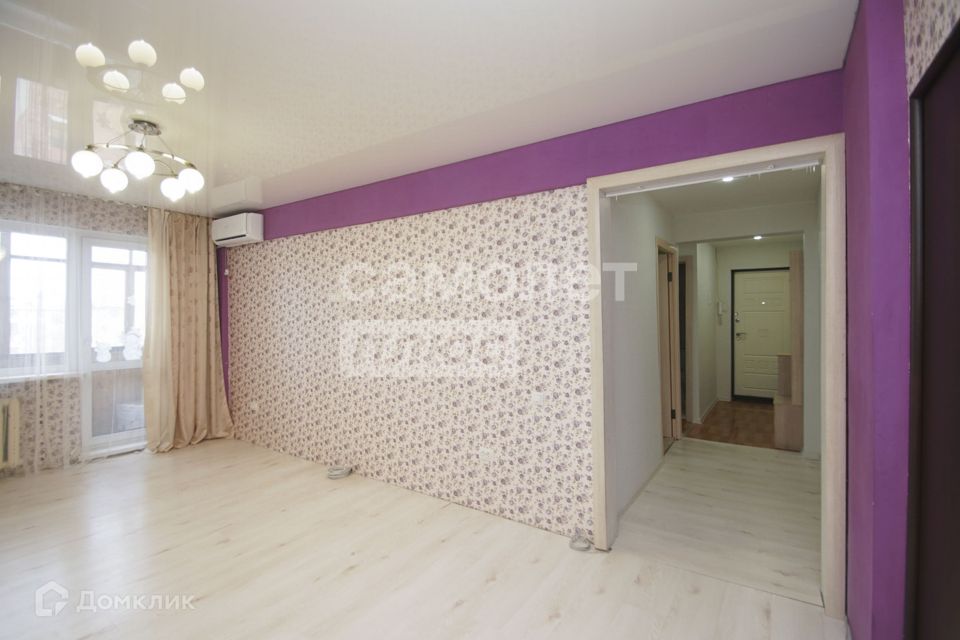 Продаётся 3-комнатная квартира, 58.9 м²