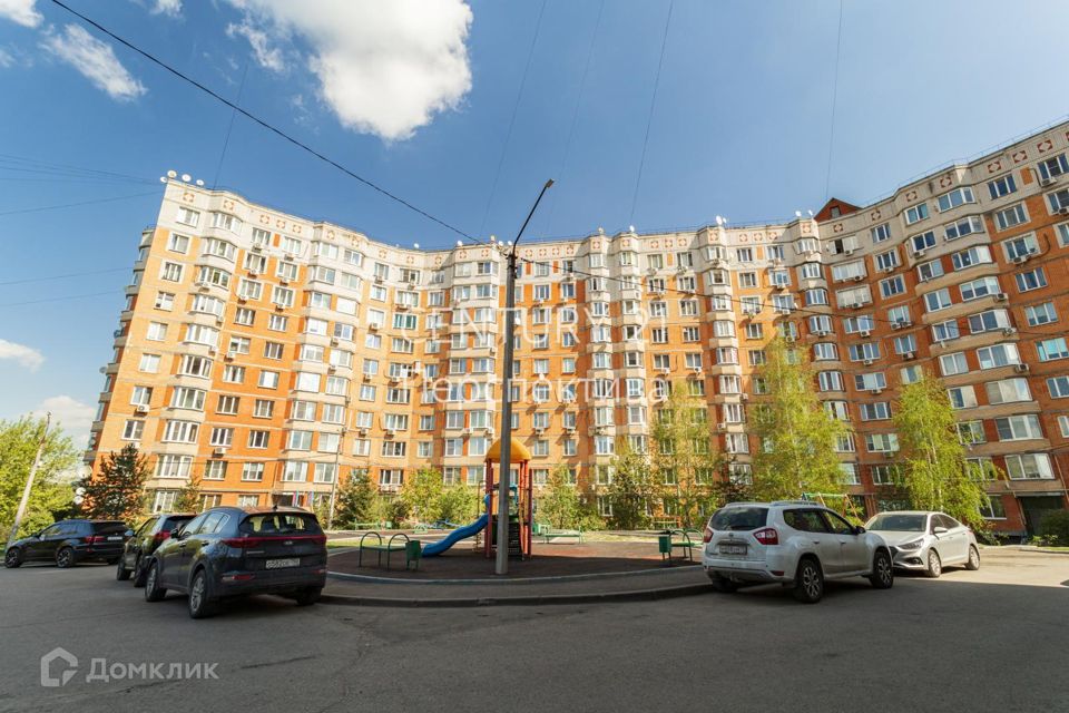 Продаётся 1-комнатная квартира, 45.2 м²