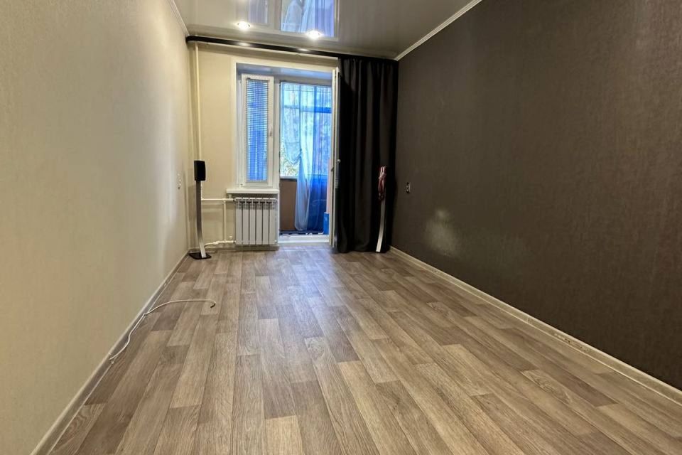Продаётся 3-комнатная квартира, 57.1 м²
