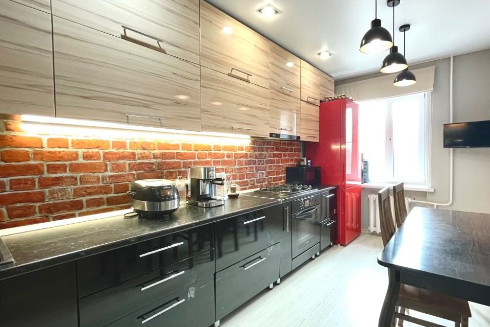 Продаётся 2-комнатная квартира, 62.5 м²