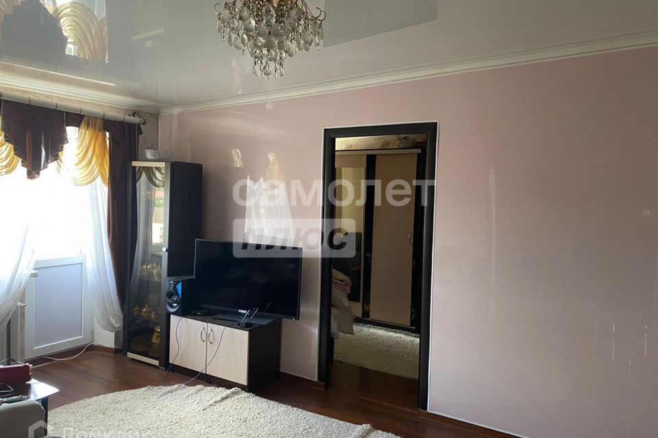 Продаётся 3-комнатная квартира, 56 м²