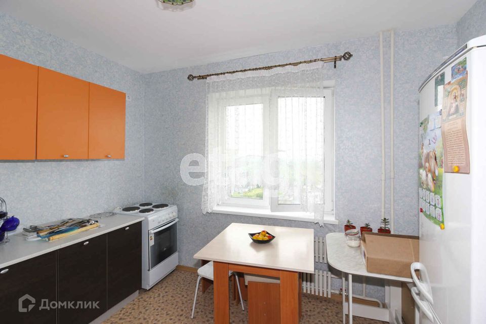 Продаётся 2-комнатная квартира, 55.8 м²