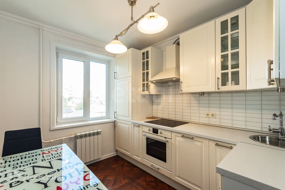 Продаётся 1-комнатная квартира, 37.9 м²