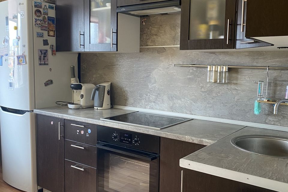 Продаётся 1-комнатная квартира, 40.4 м²