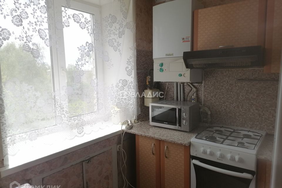 Продаётся 3-комнатная квартира, 50.3 м²
