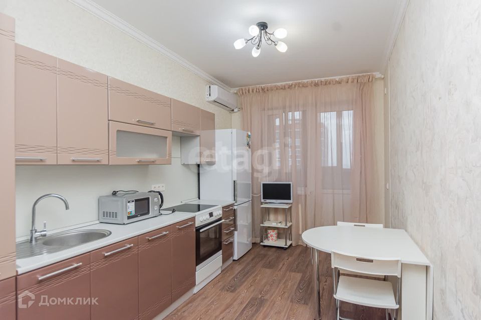 Сдаётся 2-комнатная квартира, 59 м²