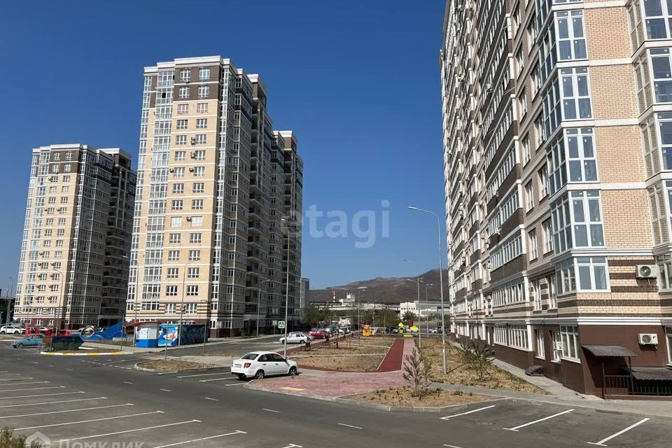 Продаётся 2-комнатная квартира, 89.2 м²