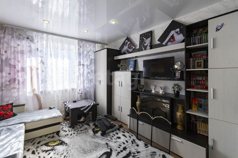 Продаётся 1-комнатная квартира, 35.6 м²