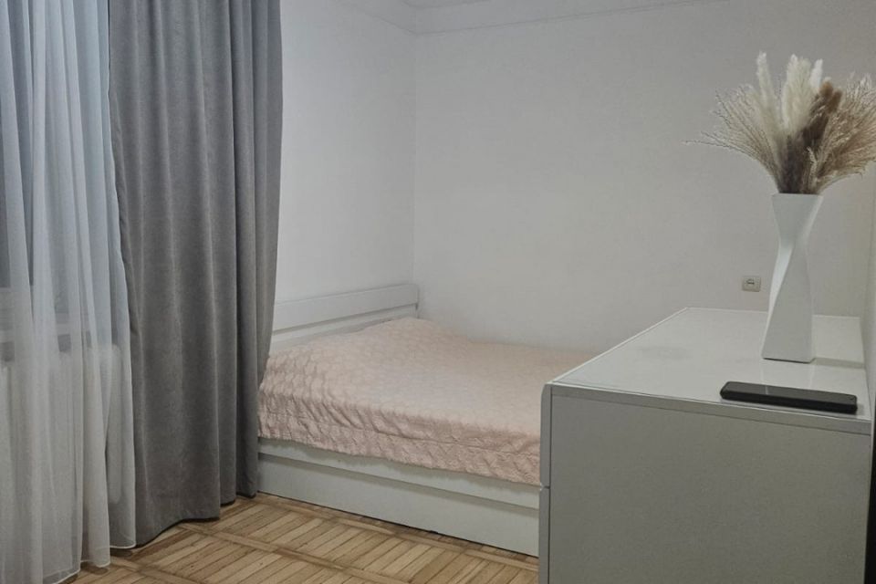 Сдаётся 3-комнатная квартира, 72 м²
