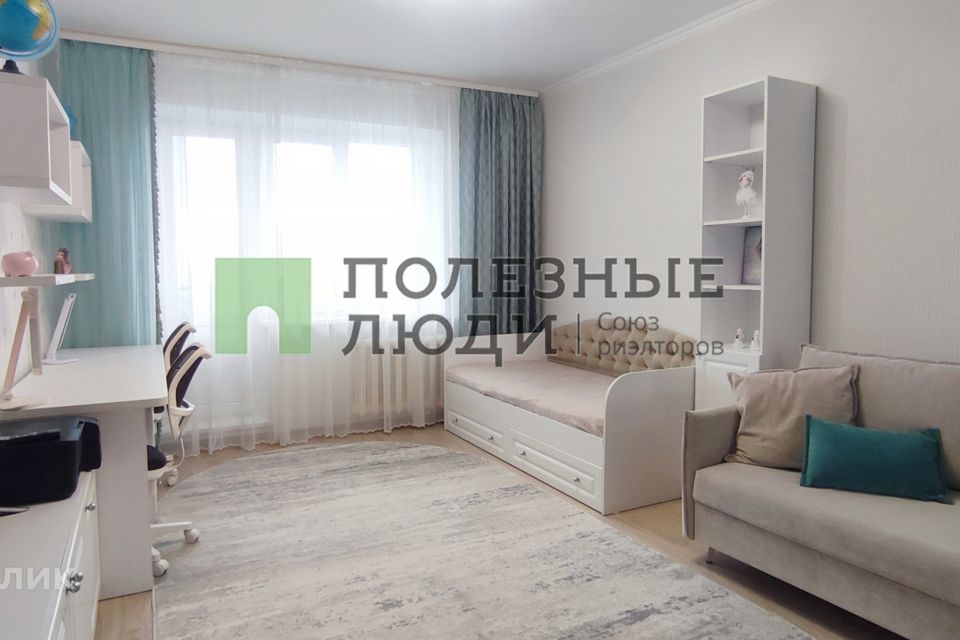 Продаётся 2-комнатная квартира, 56.3 м²