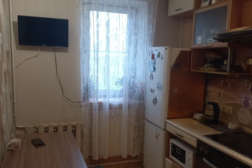 Продаётся 3-комнатная квартира, 51.2 м²