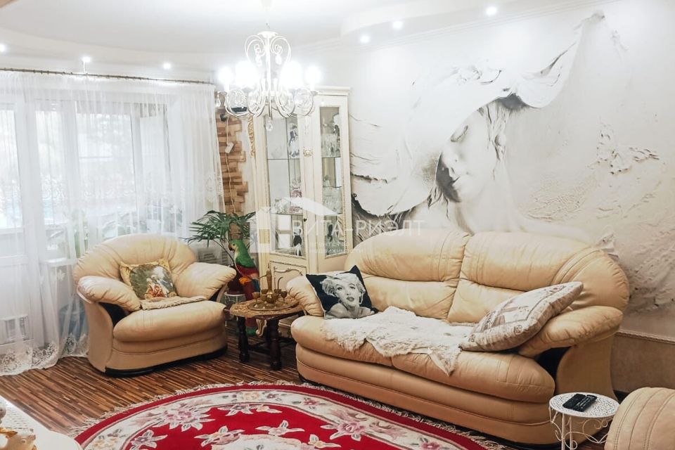 Продаётся 3-комнатная квартира, 70 м²