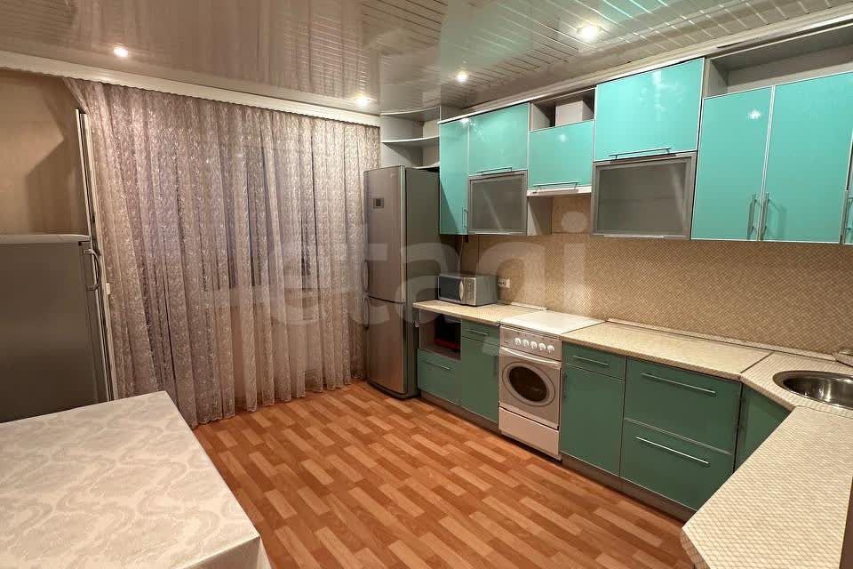 Продаётся 2-комнатная квартира, 65.7 м²