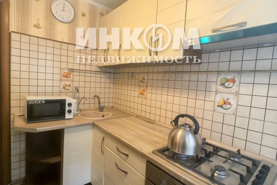 Сдаётся 1-комнатная квартира, 35 м²