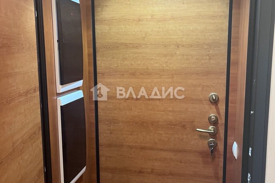 Продаётся 2-комнатная квартира, 100 м²