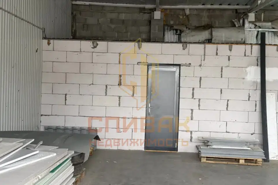 Сдаётся помещение своб. назначения, 735 м²