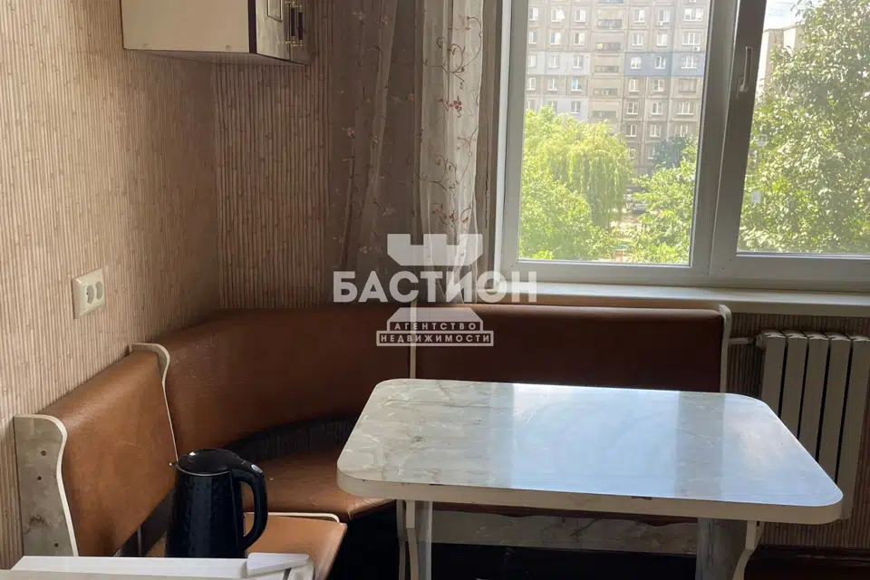 Продаётся 1-комнатная квартира, 35 м²