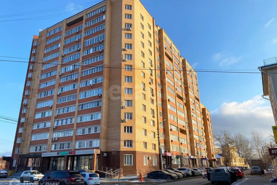 Продаётся 1-комнатная квартира, 55 м²