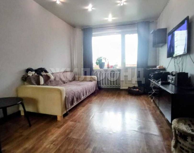 Продаётся 3-комнатная квартира, 59.9 м²