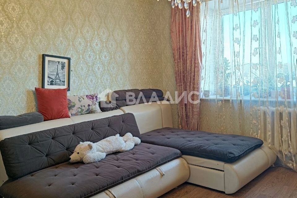 Продаётся 3-комнатная квартира, 60.4 м²