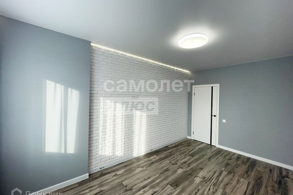 Продаётся 1-комнатная квартира, 37 м²