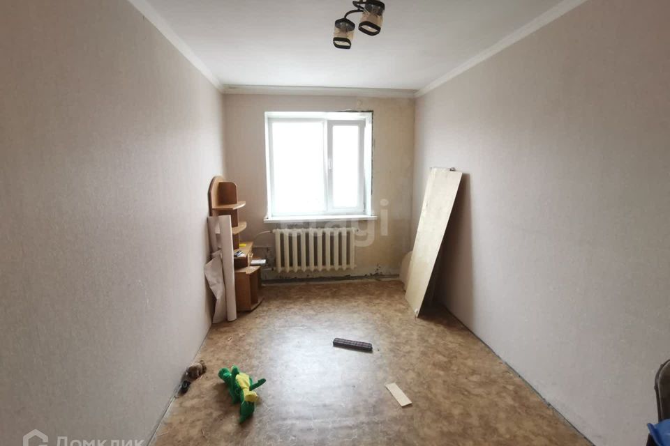 Продаётся 3-комнатная квартира, 61.7 м²