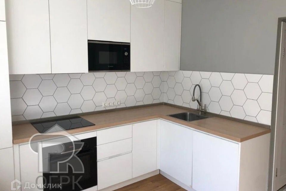 Продаётся 2-комнатная квартира, 58 м²