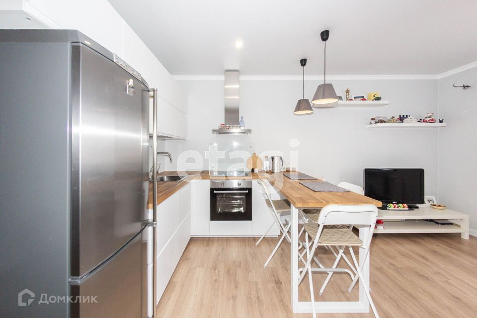 Продаётся 1-комнатная квартира, 46 м²
