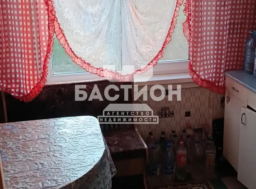 Продаётся 3-комнатная квартира, 68.5 м²