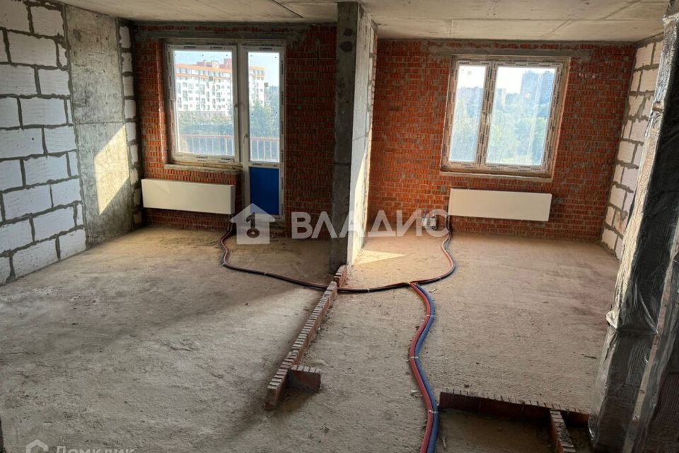 Продаётся 1-комнатная квартира, 46.1 м²