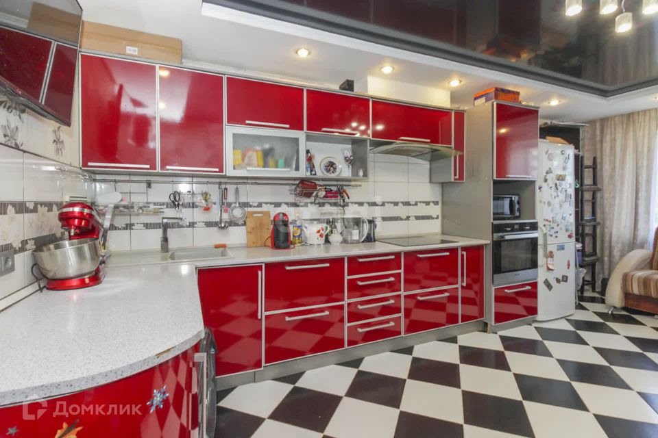 Продаётся 1-комнатная квартира, 43.7 м²