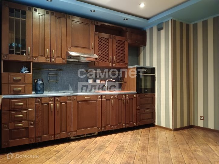 Продаётся 3-комнатная квартира, 81.6 м²