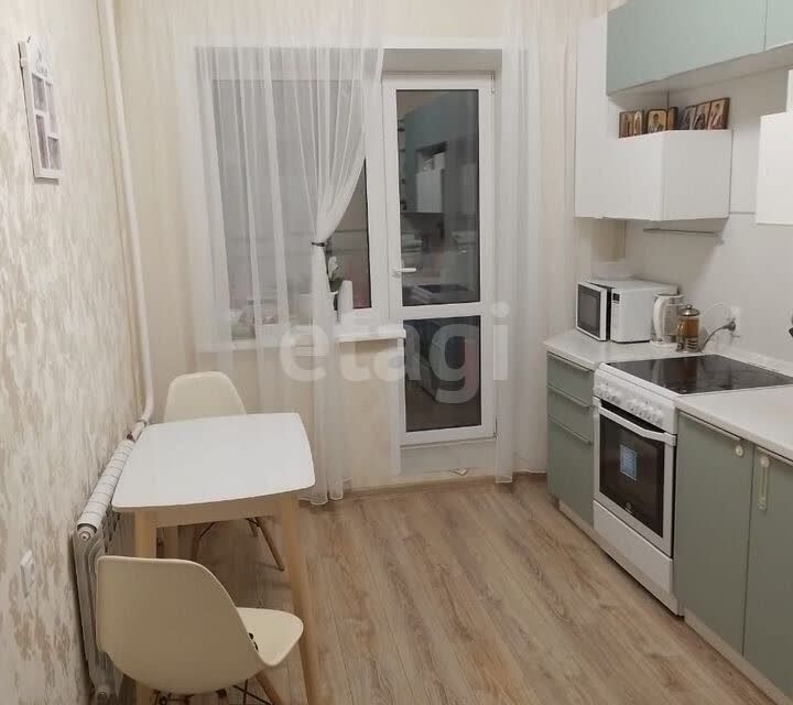 Продаётся 2-комнатная квартира, 58.6 м²