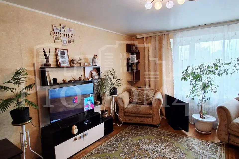 Продаётся 4-комнатная квартира, 86.2 м²