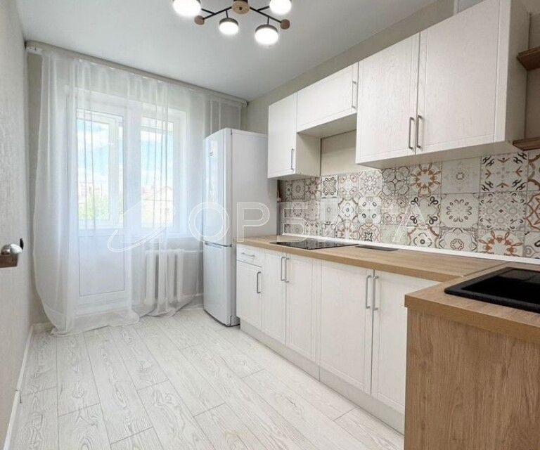Продаётся 3-комнатная квартира, 63.7 м²