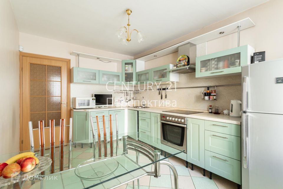Продаётся 3-комнатная квартира, 109.4 м²