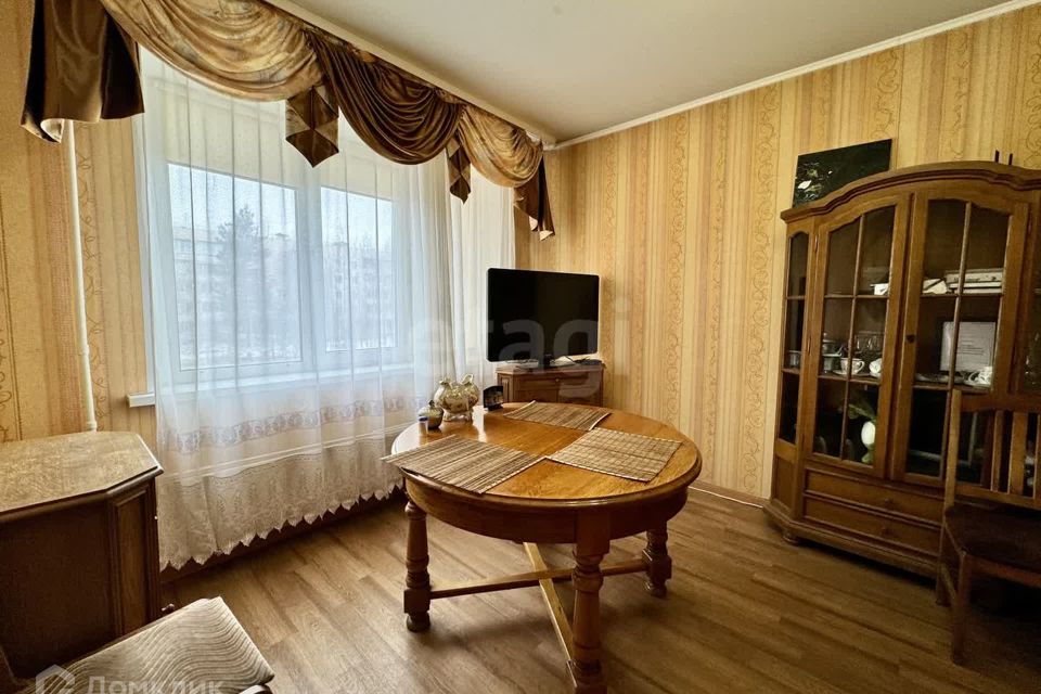 Продаётся 3-комнатная квартира, 65.6 м²