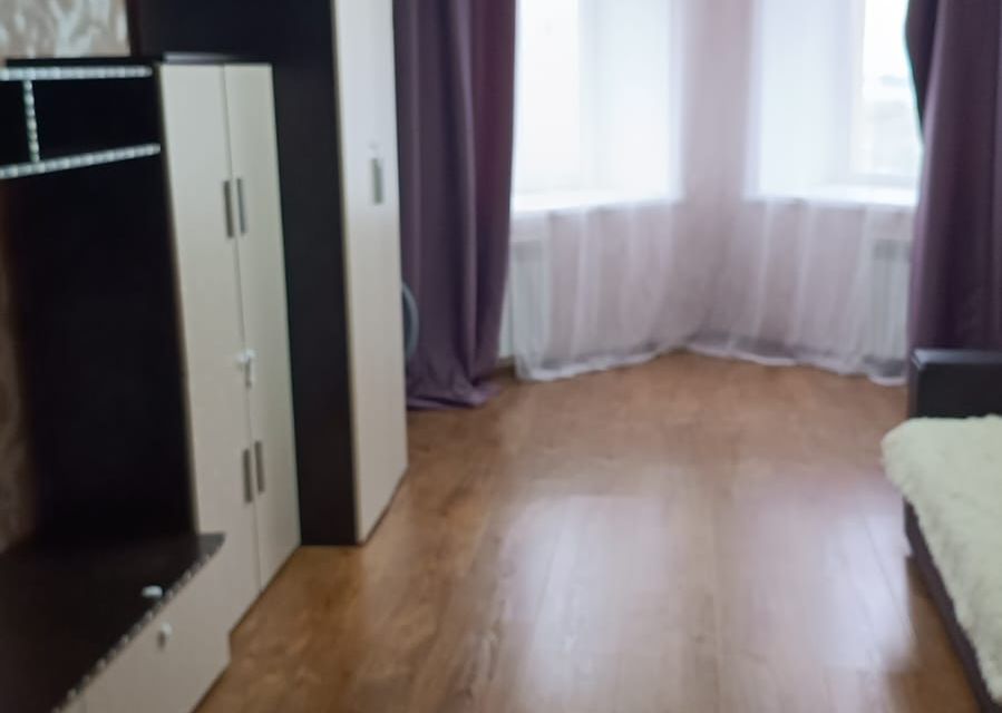 Сдаётся 2-комнатная квартира, 58 м²
