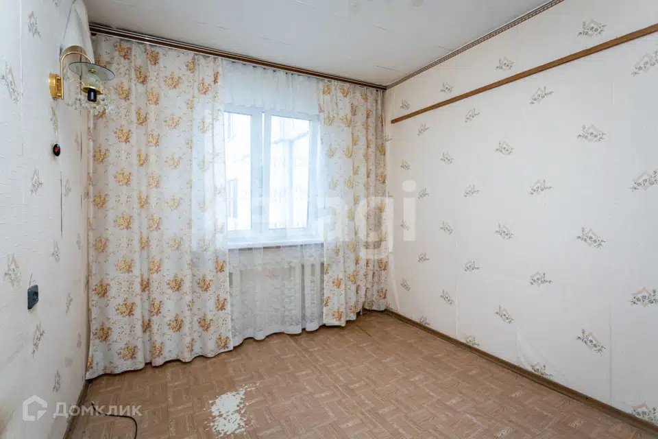 Продаётся 5-комнатная квартира, 101.1 м²