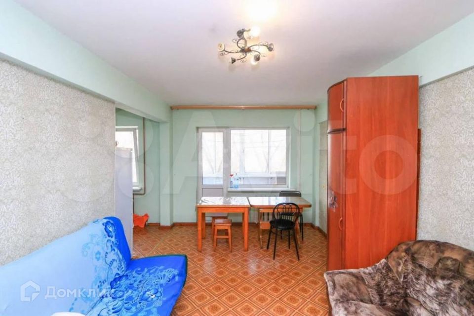 Продаётся 3-комнатная квартира, 57.4 м²