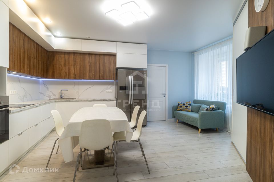 Продаётся 3-комнатная квартира, 76.7 м²