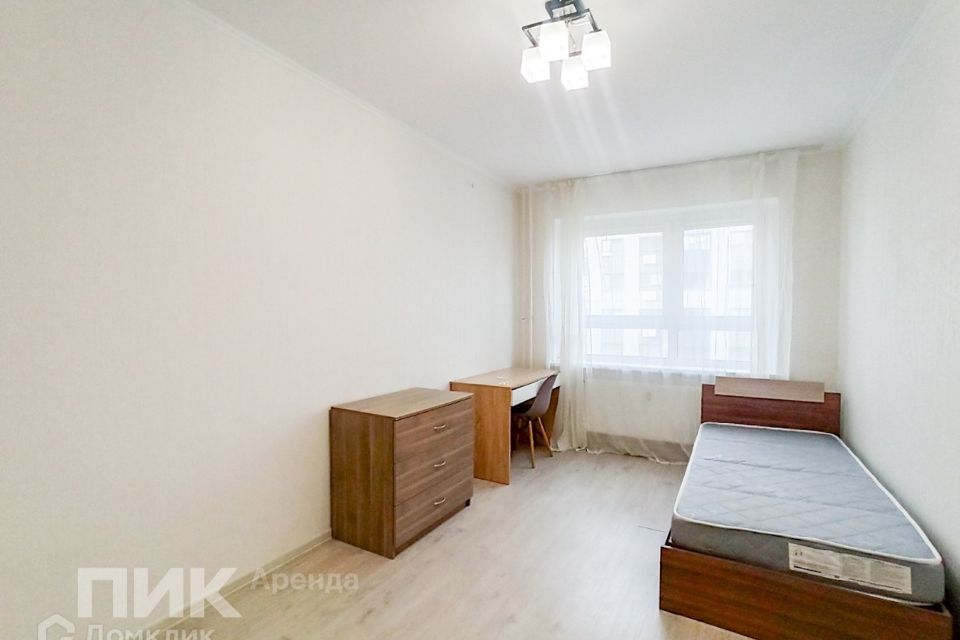 Сдаётся 2-комнатная квартира, 56 м²