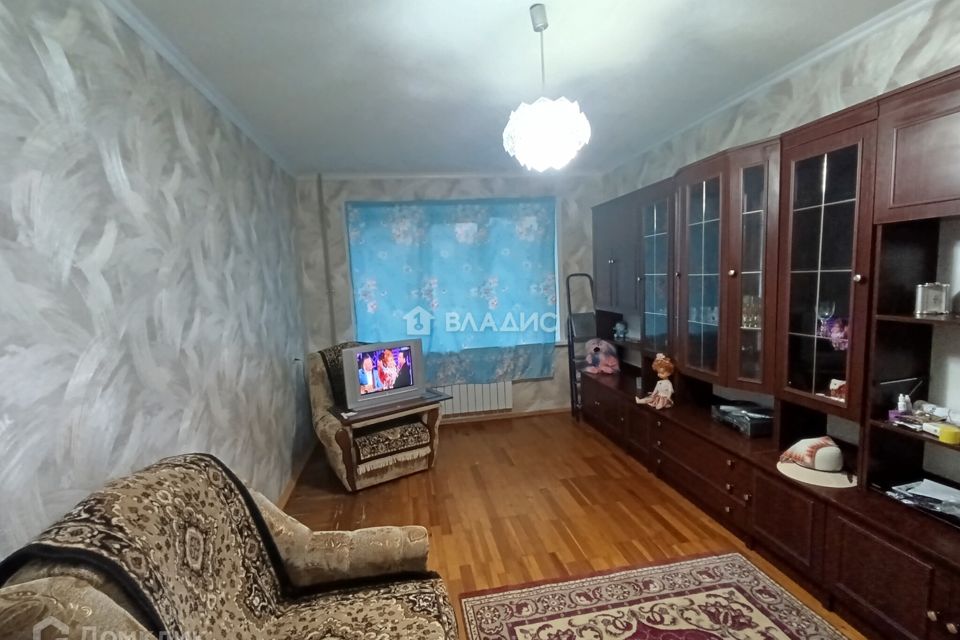 Продаётся 1-комнатная квартира, 43.5 м²