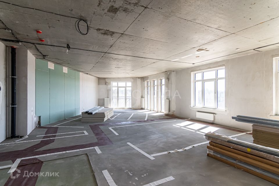 Продаётся 3-комнатная квартира, 97.9 м²