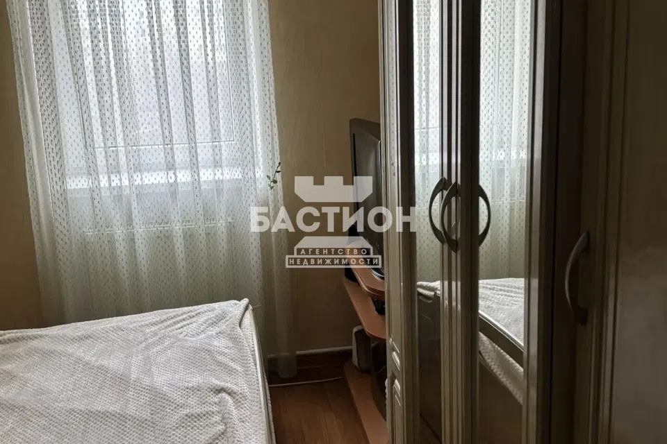 Продаётся 4-комнатная квартира, 76.5 м²