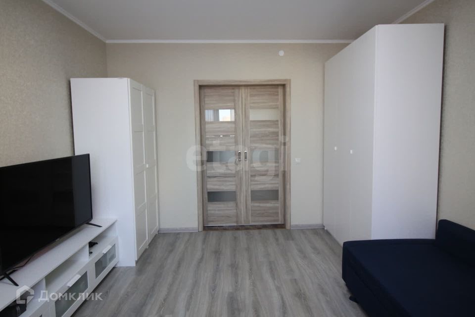 Продаётся 3-комнатная квартира, 63.8 м²