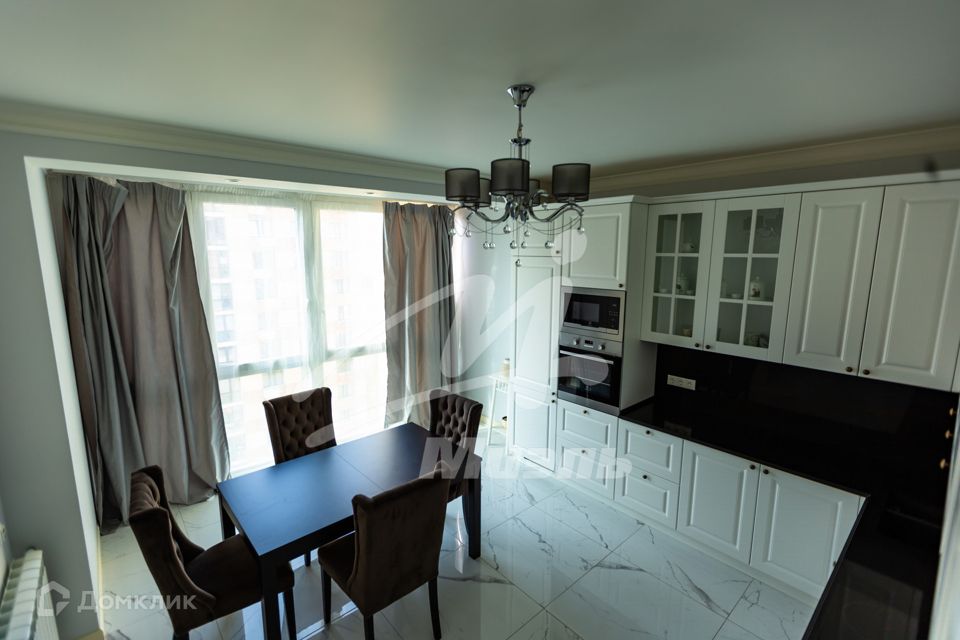 Сдаётся 3-комнатная квартира, 120 м²